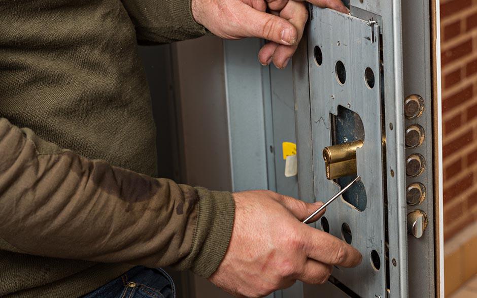 serrurier tarif changement serrure Saint-Arnoult-en-Yvelines